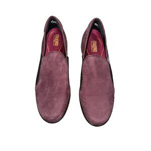 Munro Clay Wedge Slip-on Sneaker In Wine Suede Size 11 M